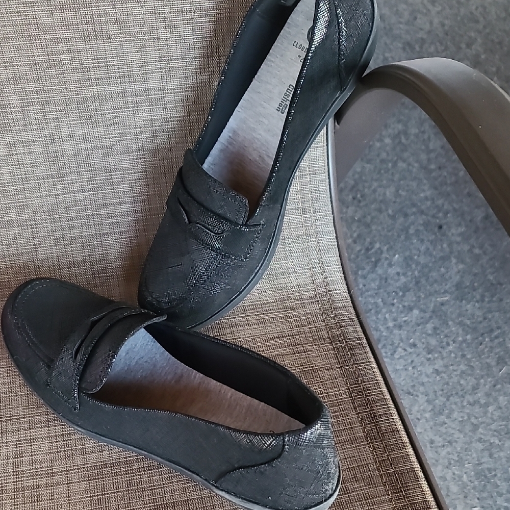 Clarks Cloudsteppers - image 5